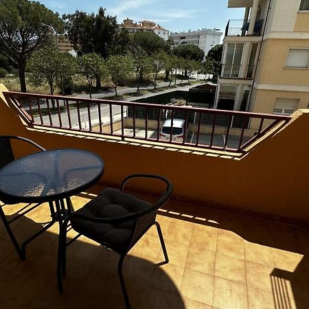 Apartamento De Playa En Santa Margarita. Roses Kültér fotó