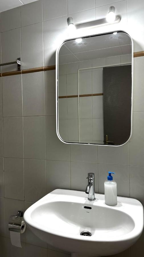 Apartamento De Playa En Santa Margarita. Roses Kültér fotó